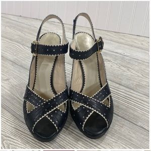 VINTAGE MaxMara Quiet Luxury Leather Slingback Pumps, Navy & Cream, Size 39/8.5